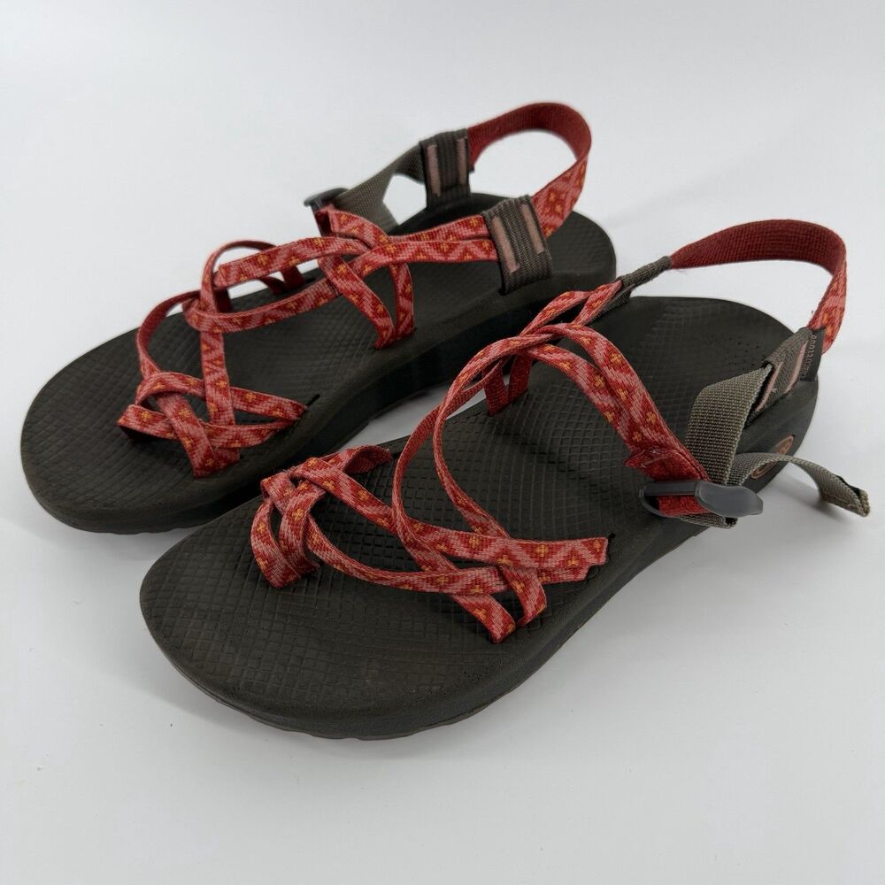 Chaco ZX/2 Cloud Strappy Sandals Women’s 10 Pink Orange Red Outdoor Hiking Water